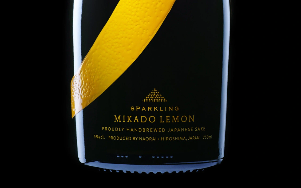 MIKADO LEMON 帝柠檬 整体瓶身